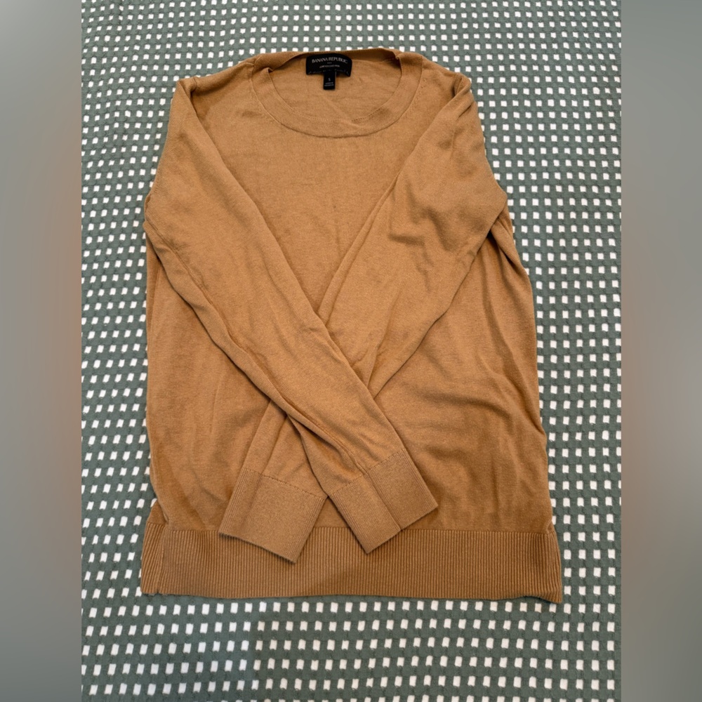 Banana Republic Forever Sweater